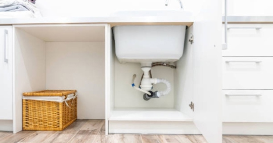 leak under sink