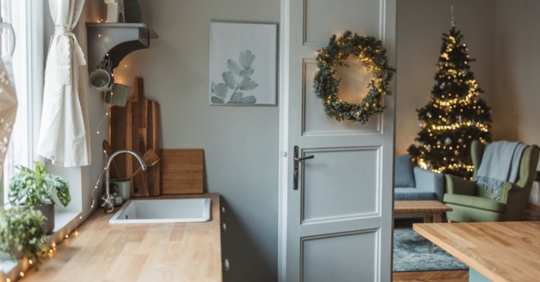 kitchen at Christmastime